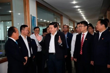 浙江省委组织部长黄建发到尊龙集团官网调研