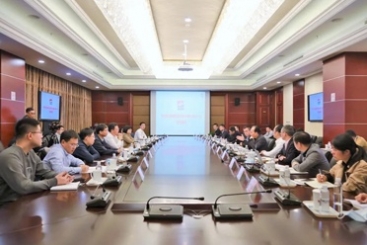 国家发改委体改司司长徐善长来尊龙集团官网调研混合所有制改革工作